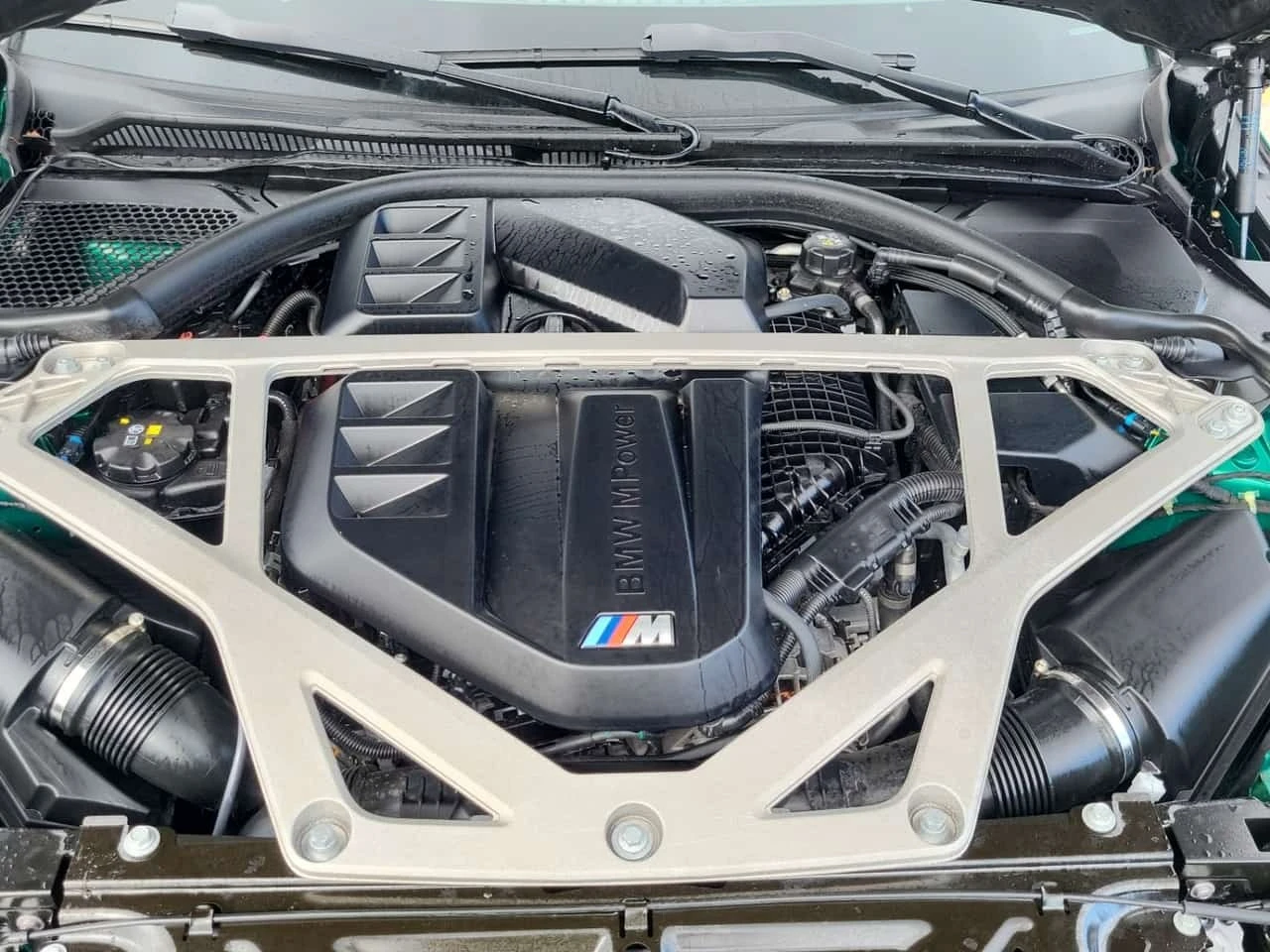 BMW M4 / CS / ОТ ПРЕДСТАВИТЕЛСТВО НА БМВ , снимка 17 - Автомобили и джипове - 56211941