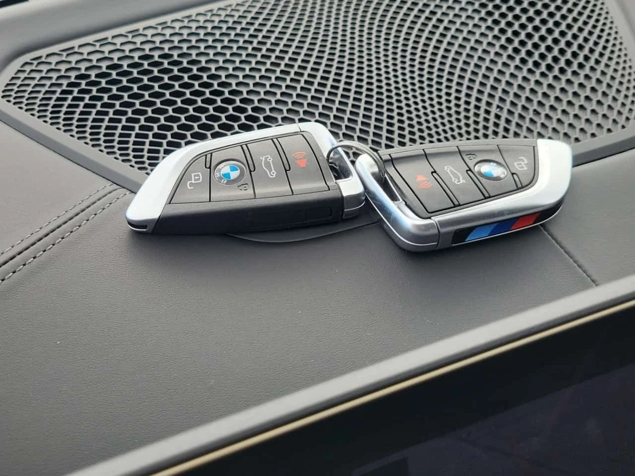 BMW M4 / CS / ОТ ПРЕДСТАВИТЕЛСТВО НА БМВ , снимка 8 - Автомобили и джипове - 56211941