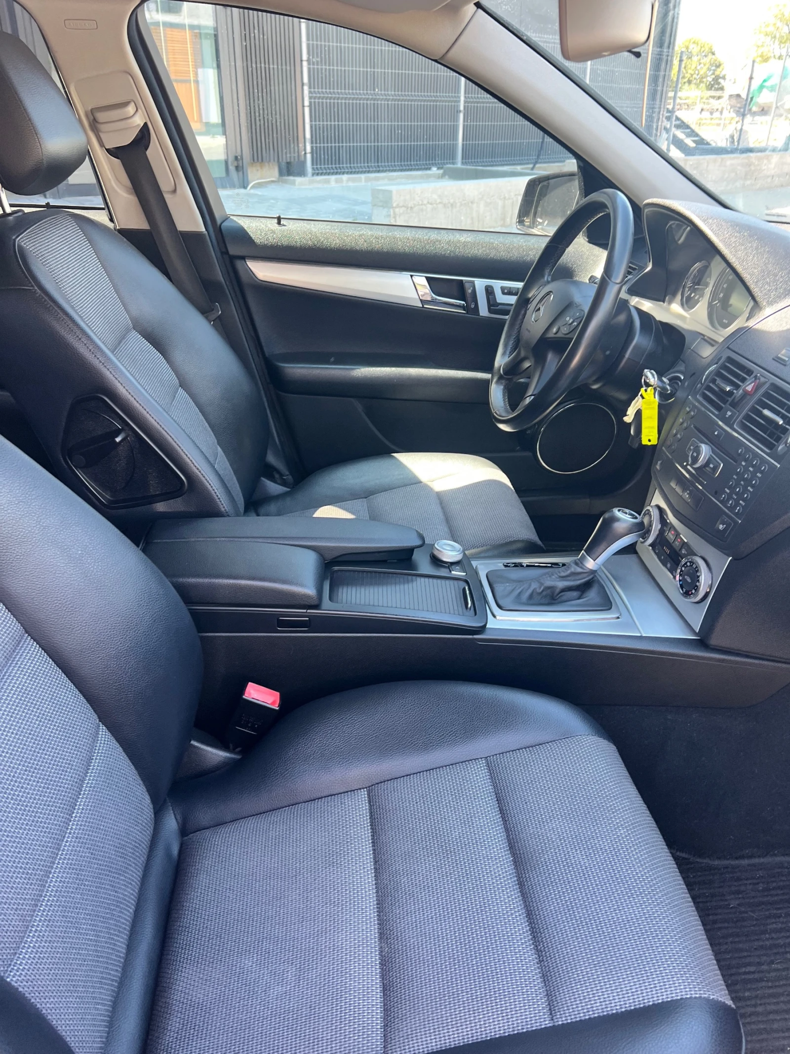 Mercedes-Benz C 220 2.2CDI AVANGARDE/OM646, снимка 9 - Автомобили и джипове - 56267324