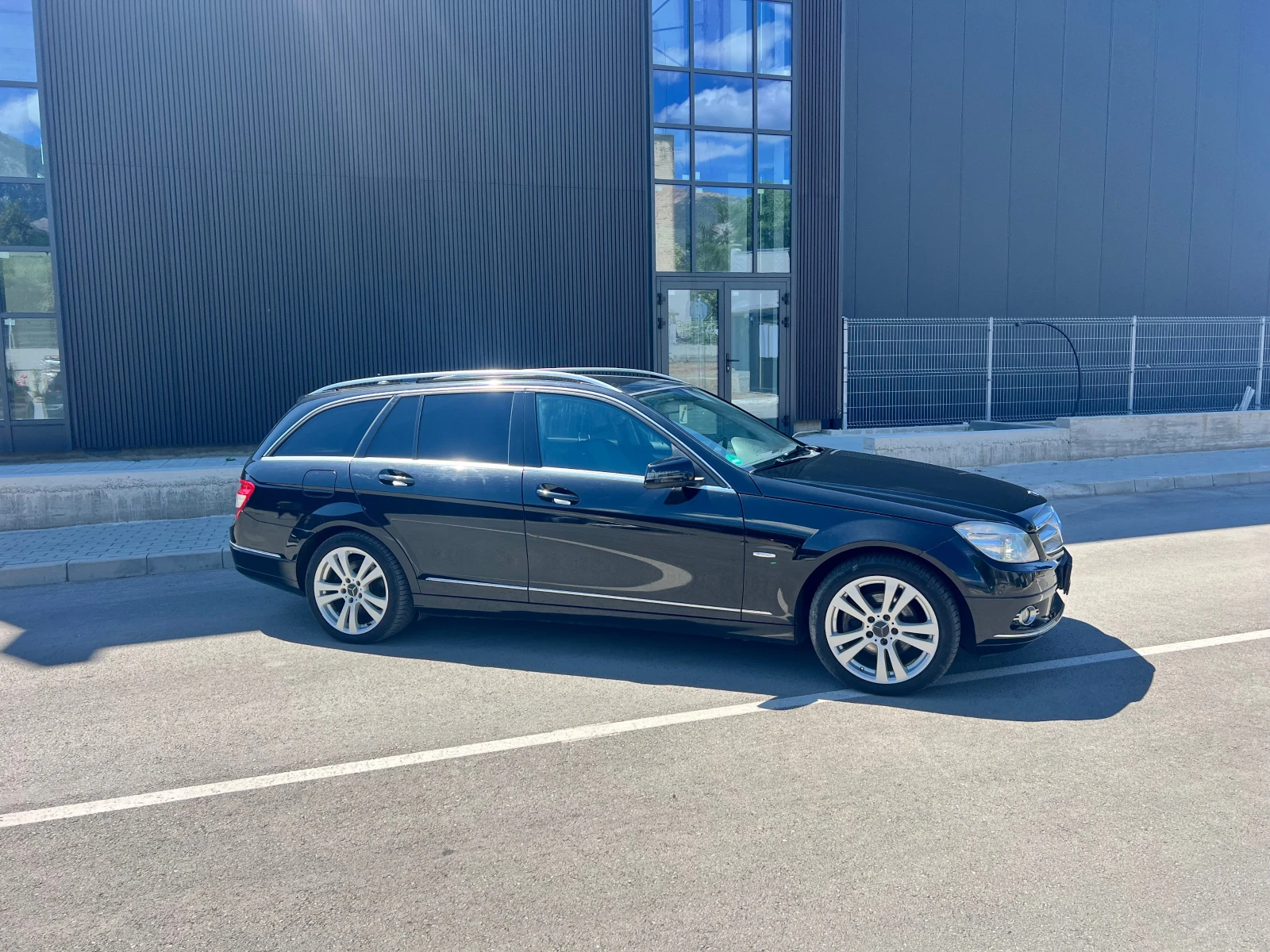 Mercedes-Benz C 220 2.2CDI AVANGARDE/OM646, снимка 3 - Автомобили и джипове - 56267324