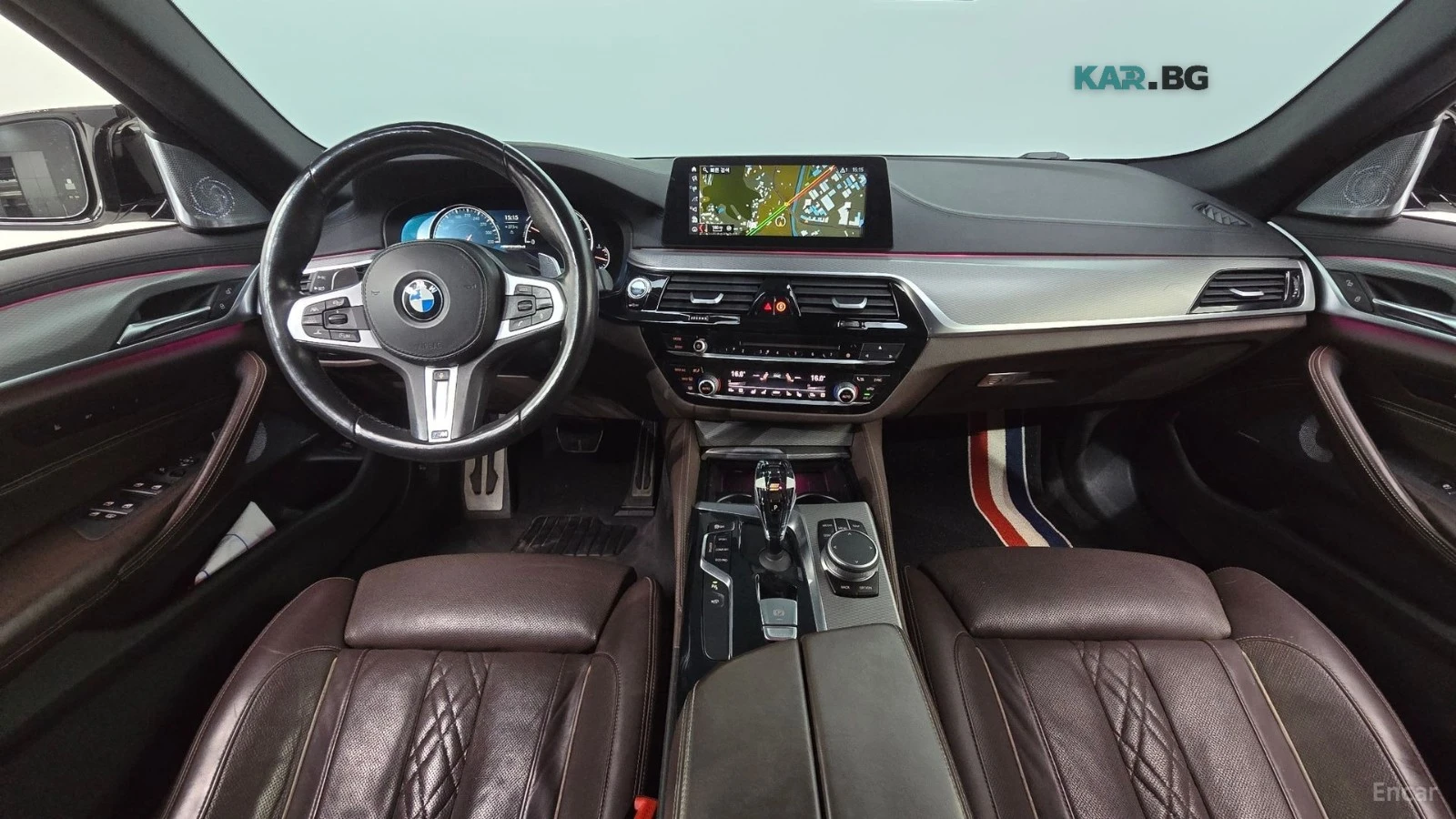 BMW 550 M* DISTRONIC* HUD* AMBIENT* BOWER&WILKINS* ВАКУМ, снимка 8 - Автомобили и джипове - 56294928