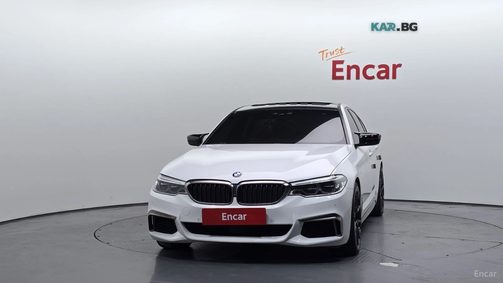 BMW 550 M* DISTRONIC* HUD* AMBIENT* BOWER&WILKINS* ВАКУМ, снимка 3 - Автомобили и джипове - 56294928