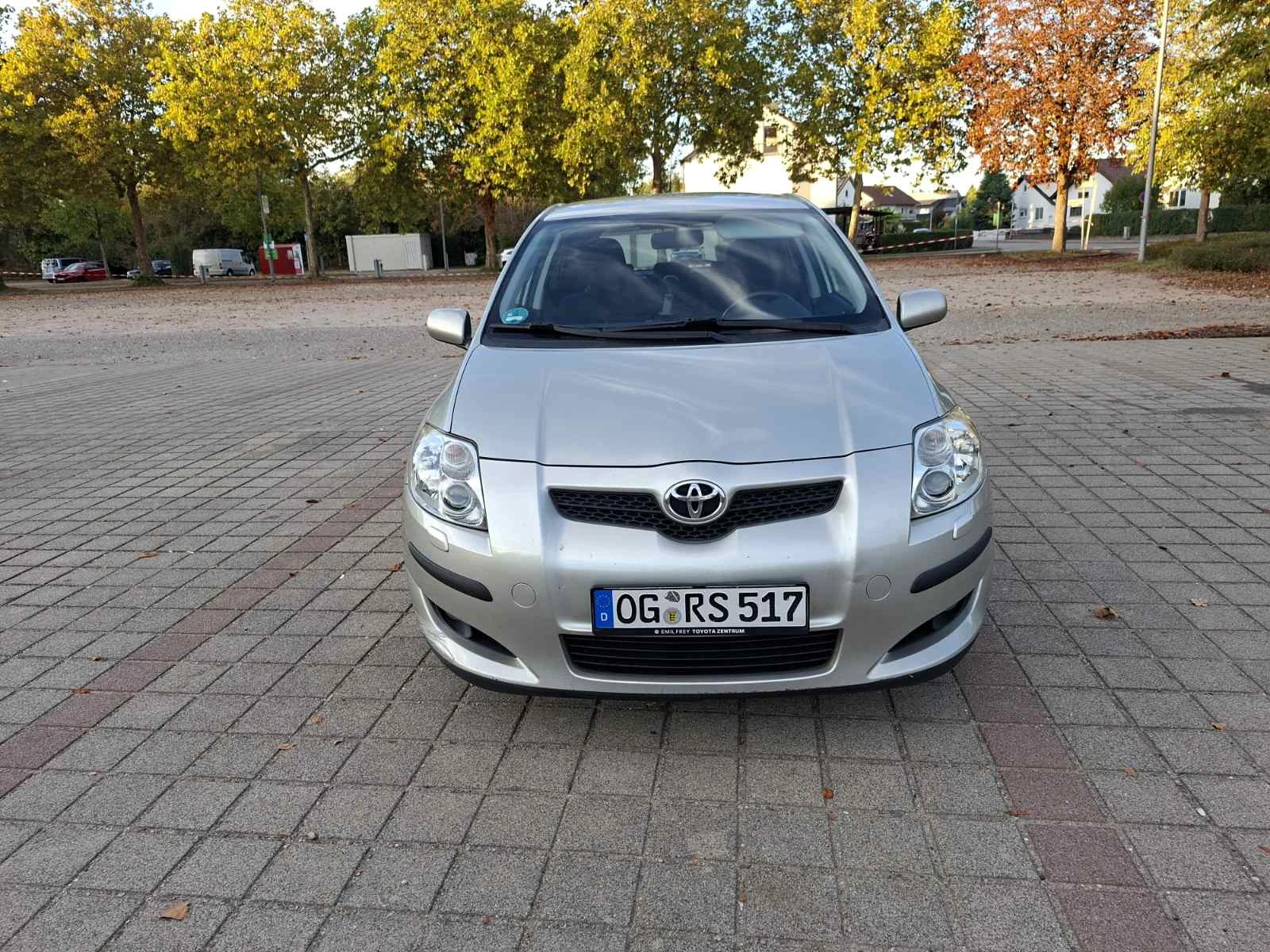 Toyota Auris 1.6 TEAMS, снимка 3 - Автомобили и джипове - 56370869