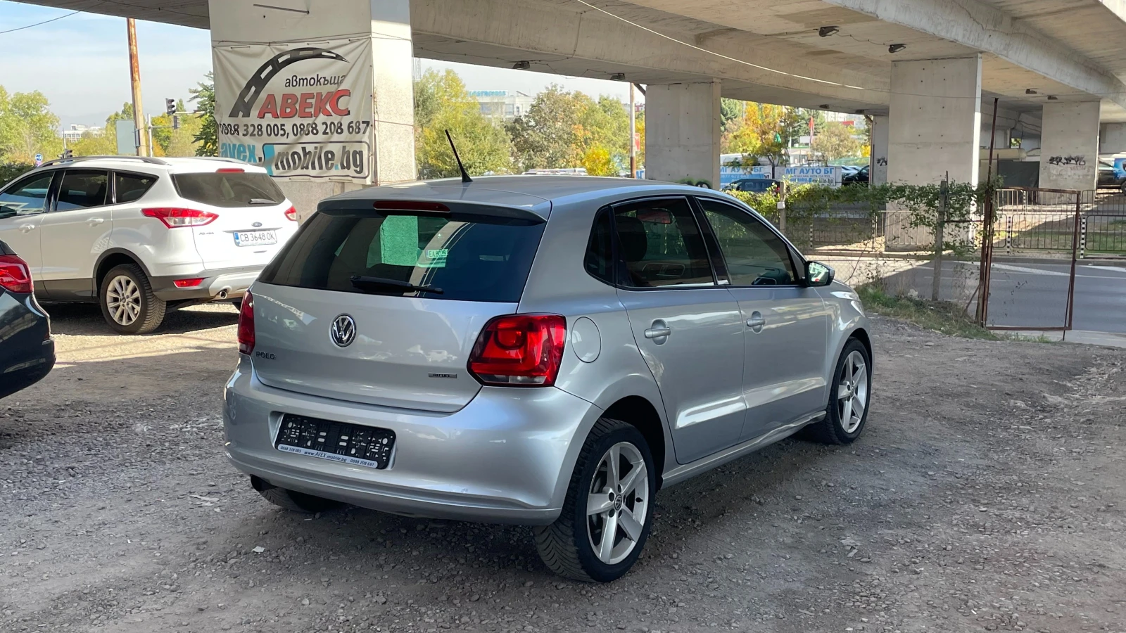VW Polo 1, 6 ГАЗ, снимка 5 - Автомобили и джипове - 56412116
