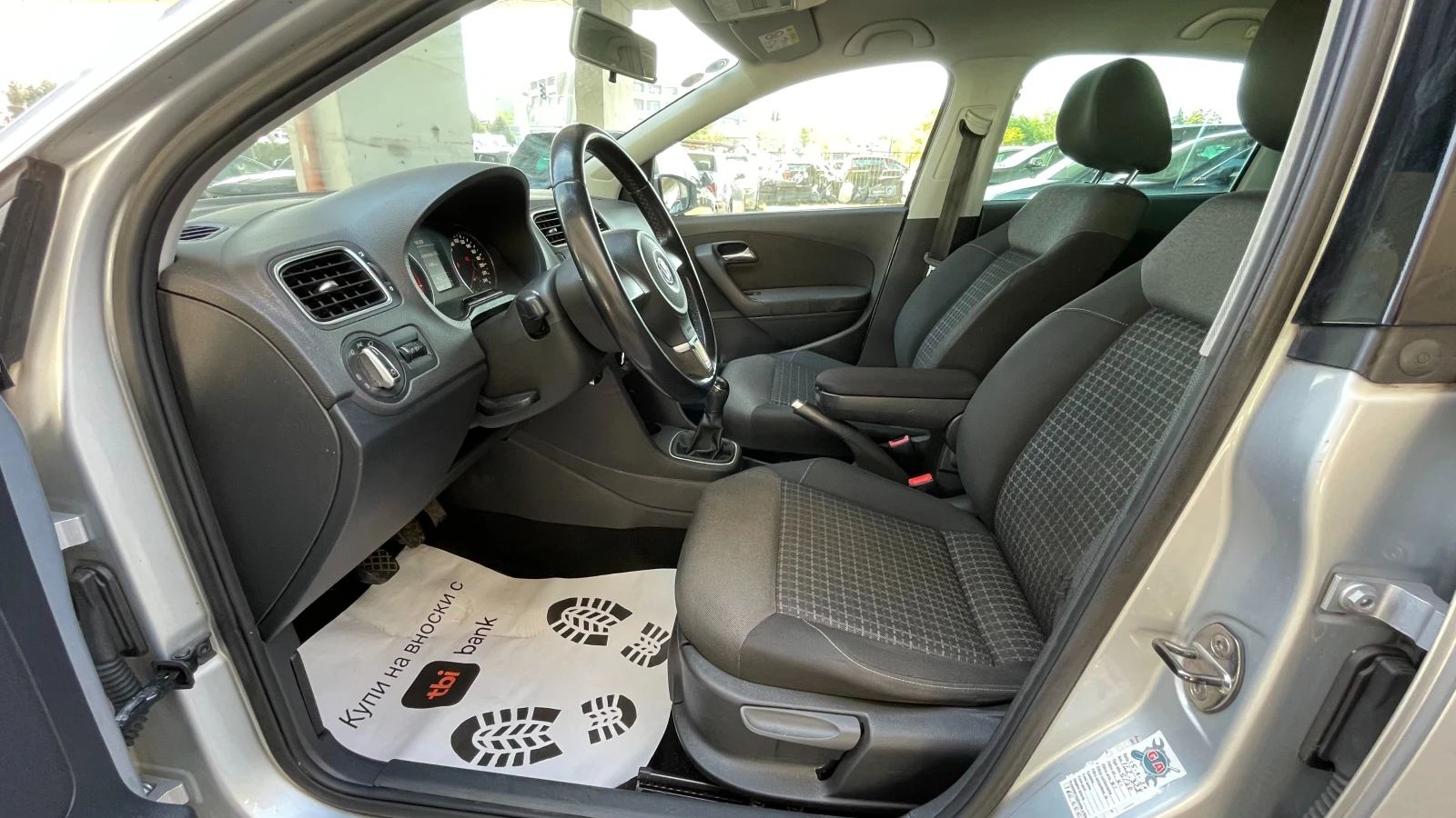 VW Polo 1, 6 ГАЗ, снимка 12 - Автомобили и джипове - 56412116