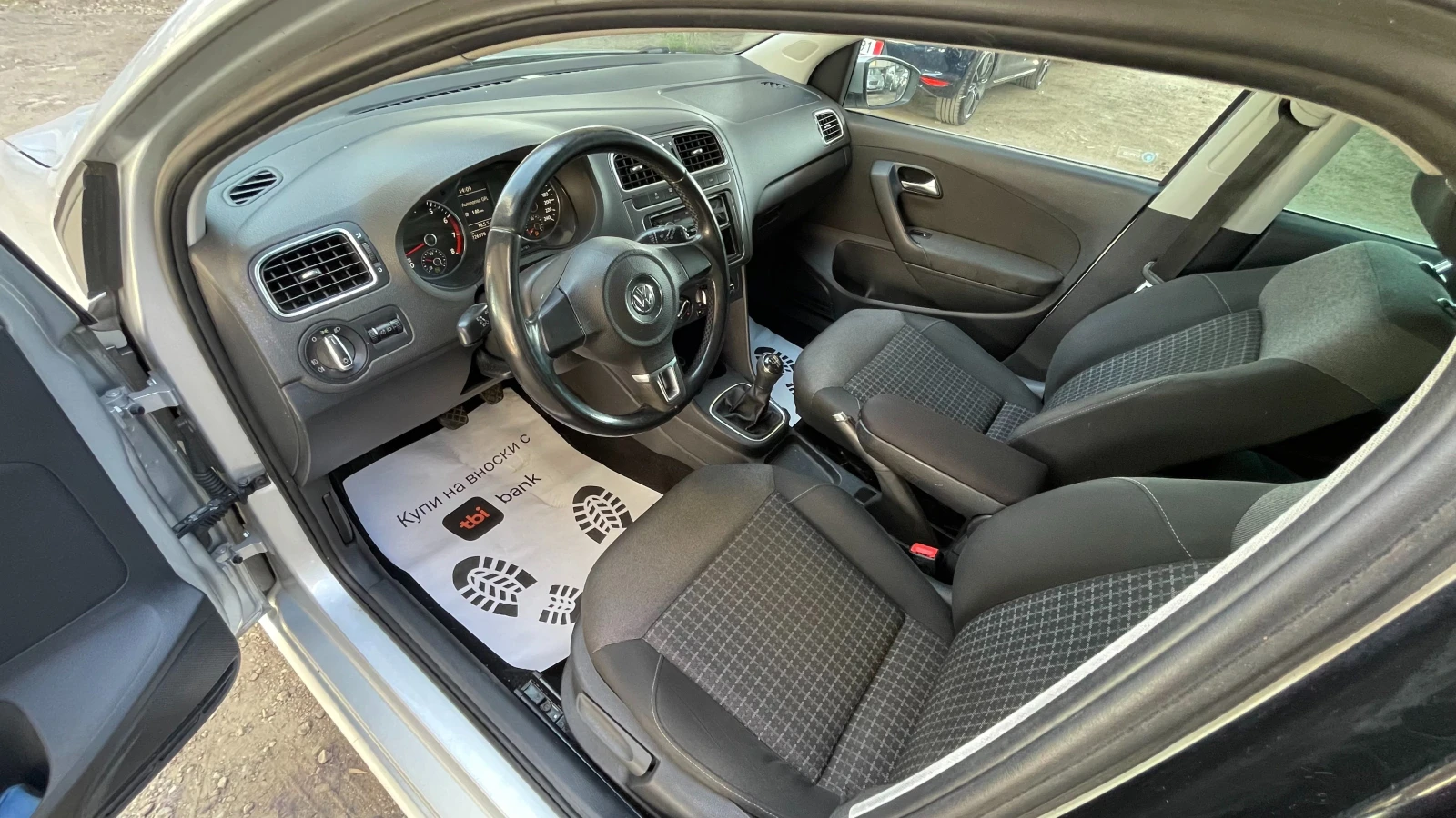 VW Polo 1, 6 ГАЗ, снимка 10 - Автомобили и джипове - 56412116