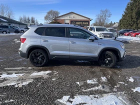 VW Taos Highline* Back cam* Pano* Подгрев* Обдухване* Beat, снимка 4