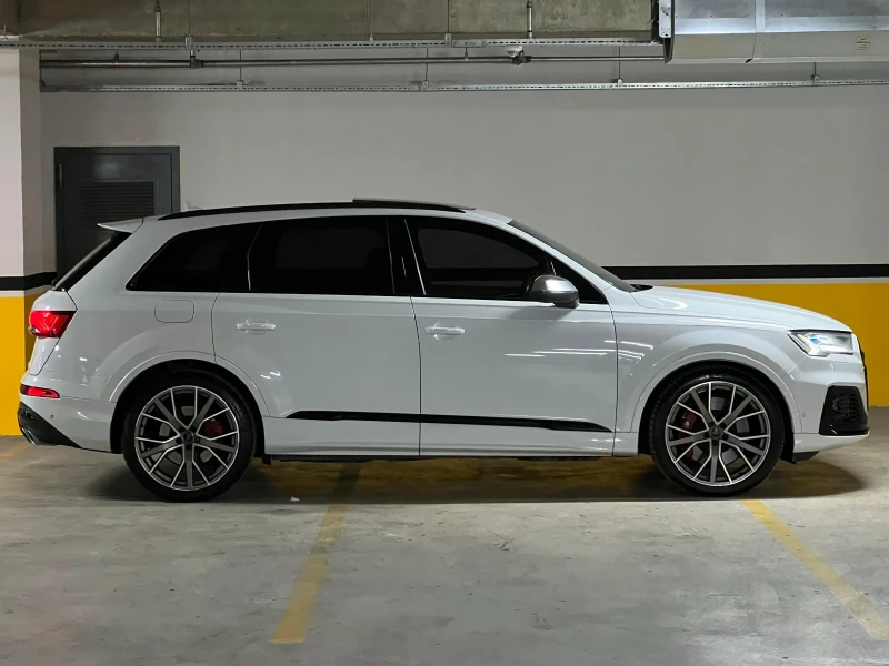 Audi SQ7, снимка 8 - Автомобили и джипове - 47983086