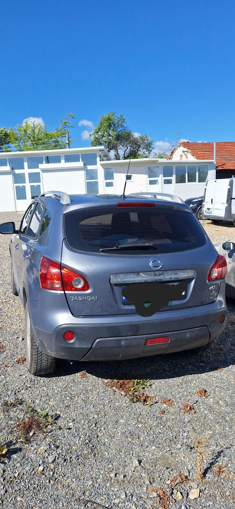 Nissan Qashqai, снимка 9 - Автомобили и джипове - 49980342