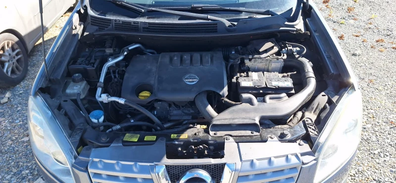 Nissan Qashqai, снимка 10 - Автомобили и джипове - 49980342