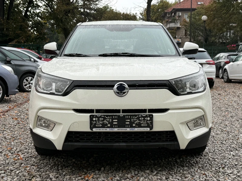 SsangYong Tivoli 1.6e-xdi 134000км. 4Х4 С ГАРАНЦИЯ! ПЕРФЕКТНА!, снимка 2 - Автомобили и джипове - 51874244