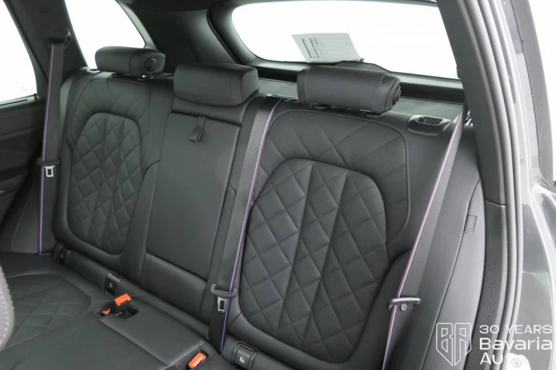 BMW X5 M60i xDrive Sportautomatic, снимка 8 - Автомобили и джипове - 52726400