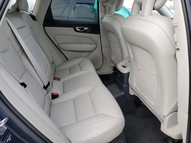 Volvo XC60, снимка 11 - Автомобили и джипове - 49097537