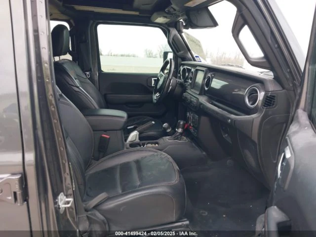 Jeep Wrangler UNLIMITED RUBICON 392* V8 - изображение 7