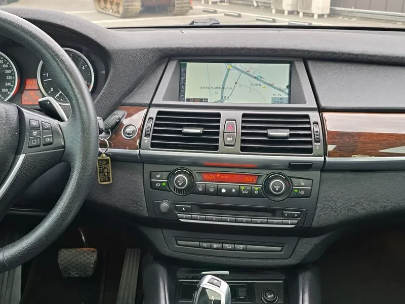 BMW X6 3.0D | Mobile.bg � ����������� 12