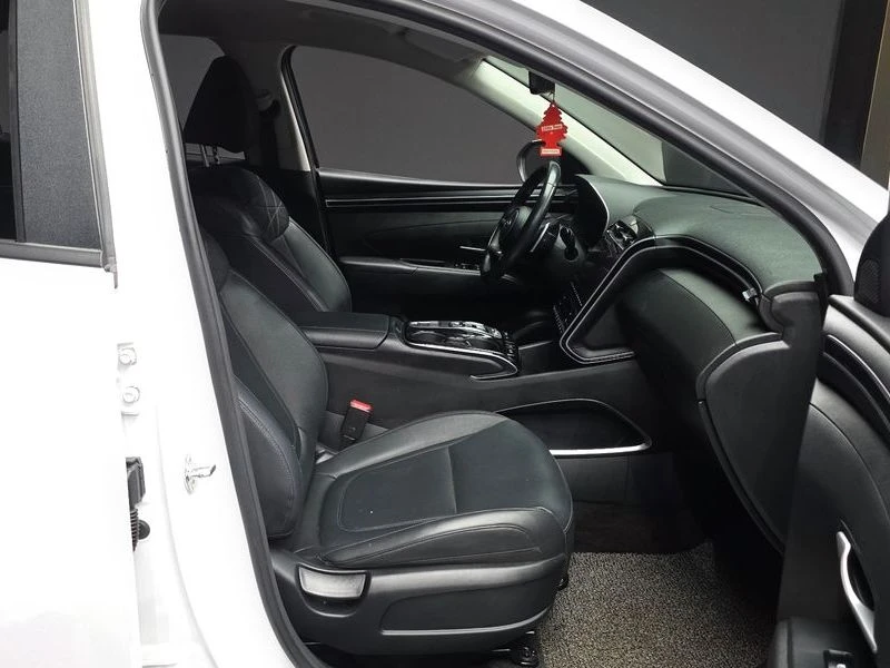 Hyundai Tucson Gasoline 1.6 Turbo 2WD| 177к.с.| ВКЛ.ТЕХНОТЕСТ, снимка 11 - Автомобили и джипове - 55612133