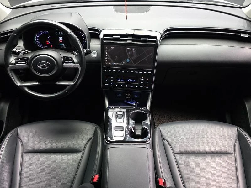 Hyundai Tucson Gasoline 1.6 Turbo 2WD| 177к.с.| ВКЛ.ТЕХНОТЕСТ, снимка 7 - Автомобили и джипове - 55612133