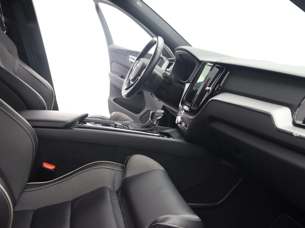 Volvo XC60 2.0 D4 R DESIGN | Mobile.bg   11