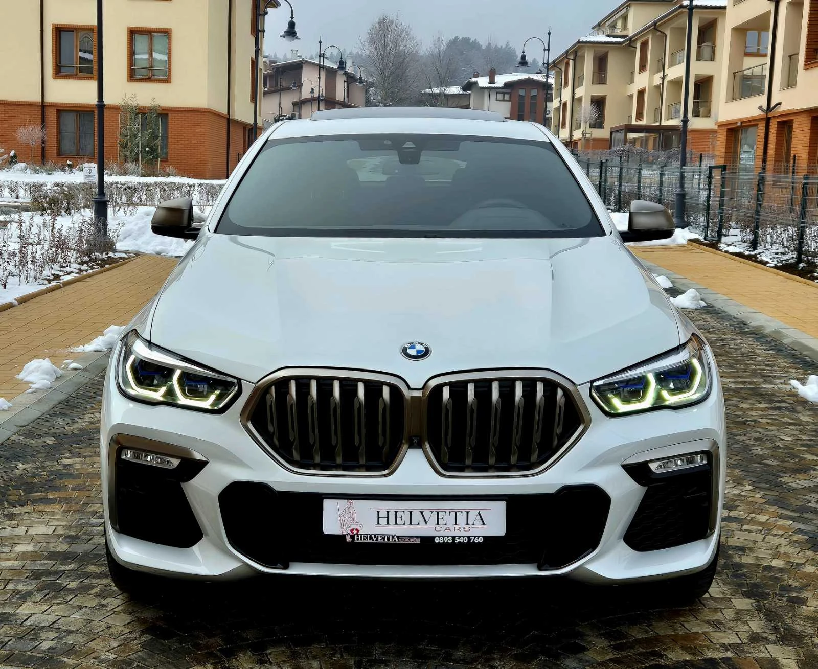 BMW X6 * ТОП ЦЕНА* M50I* B&W* AMBIENT GRILL* LASER* CARBO - изображение 8