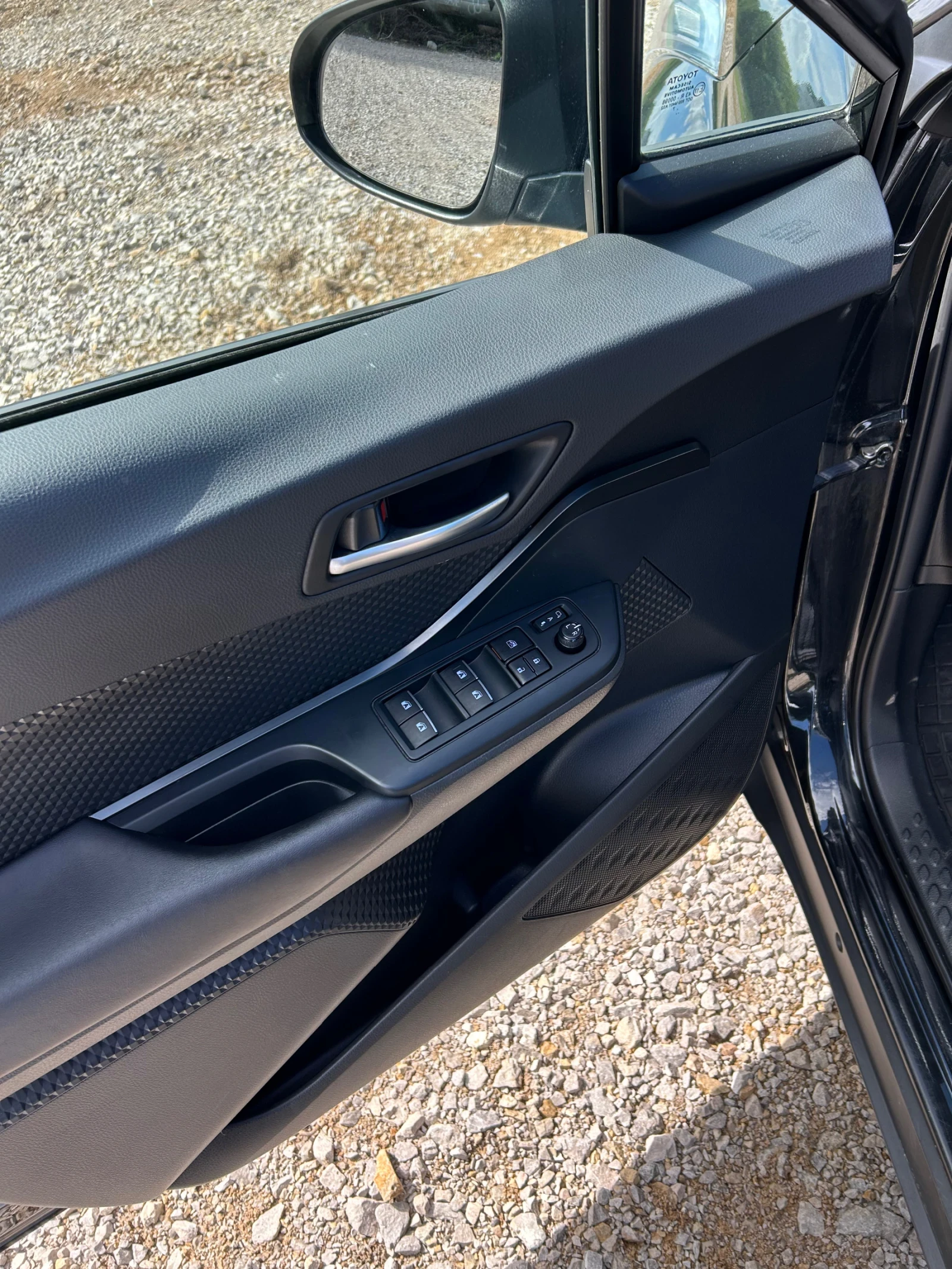 Toyota C-HR 1.2 | Mobile.bg � ����������� 14