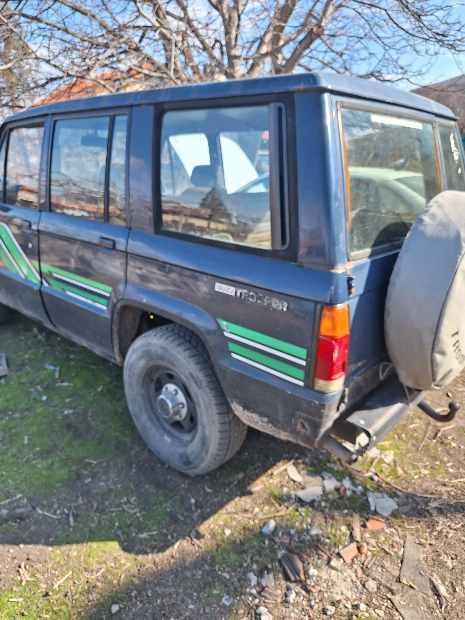 Isuzu Trooper 2.3 и 2.6 газ бензин и двата  - изображение 3