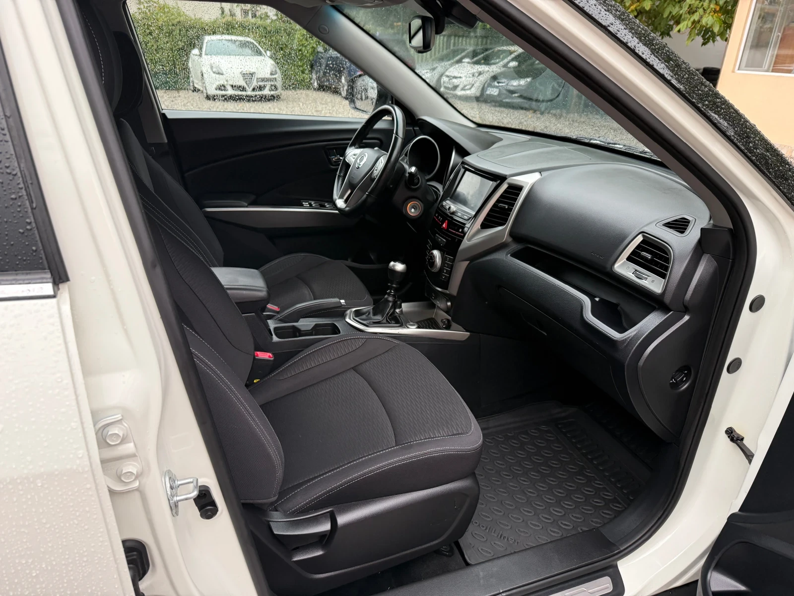 SsangYong Tivoli 1.6e-xdi 134000. - 44 -  !  | Mobile.bg   13