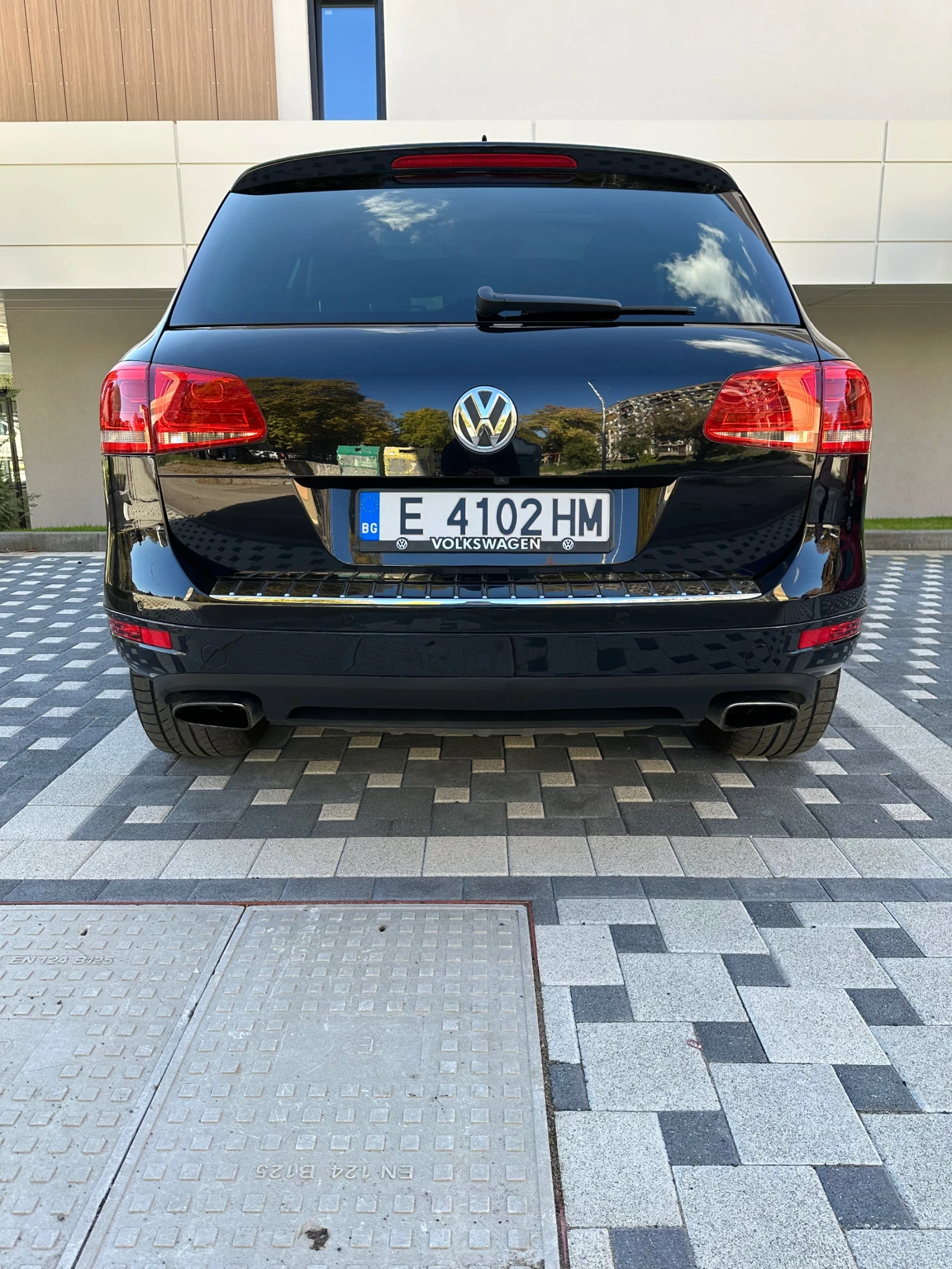 VW Touareg 4.2 TDI R Line - изображение 6