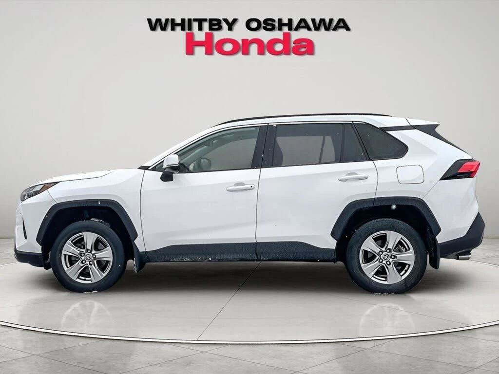 Toyota Rav4 XLE* AWD* АвтоКредит* (ЦЕНА ДО БГ), снимка 4 - Автомобили и джипове - 54043316