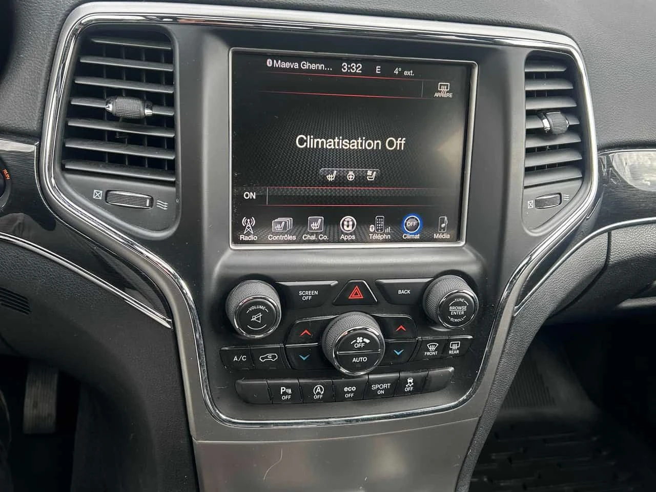 Jeep Grand cherokee TRAILHAWK* КОЖА/АЛКАНТАРА* ПОДГРЕВ ВОЛАН/СЕДАЛКИ* , снимка 10 - Автомобили и джипове - 54123913