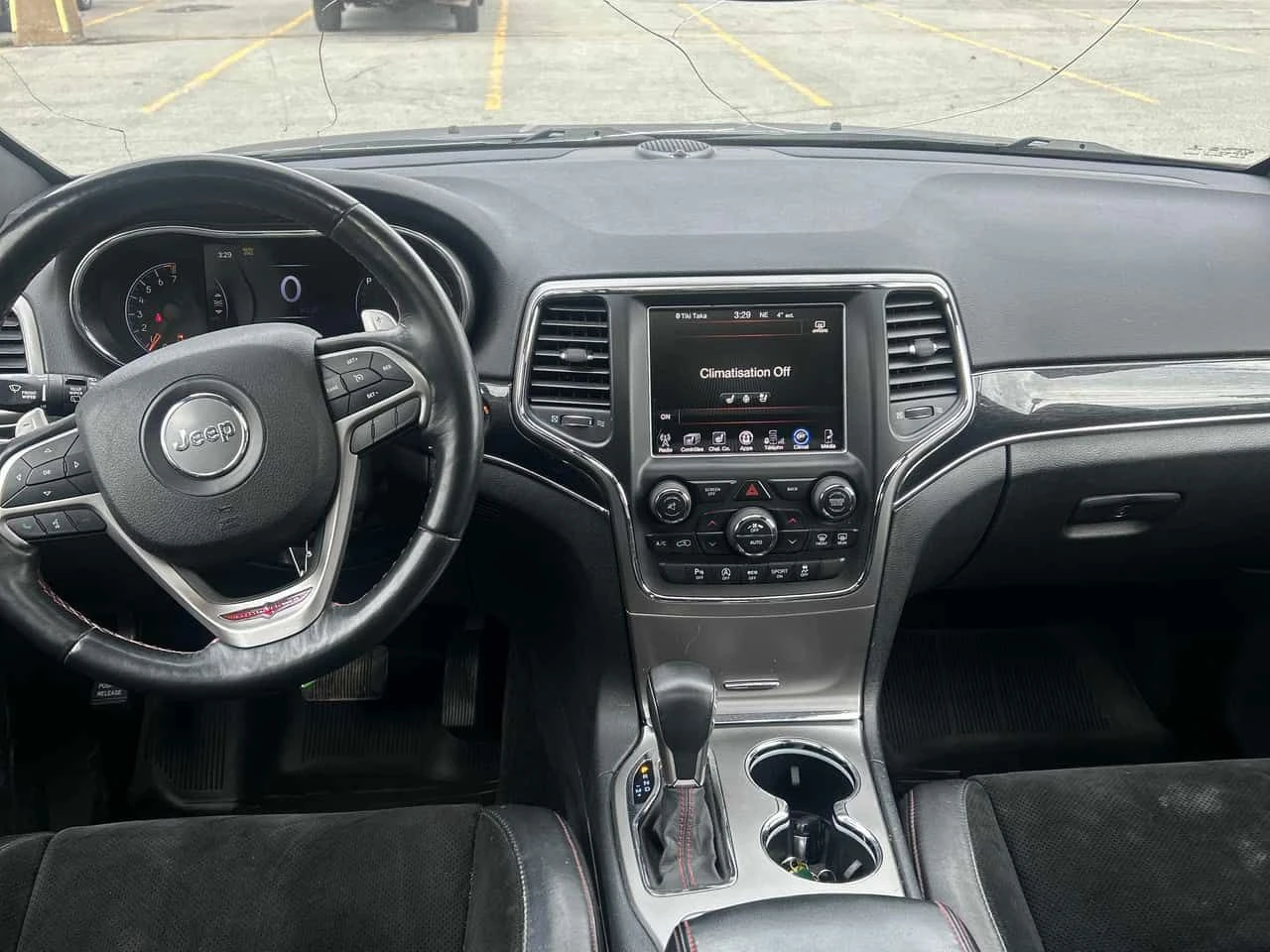 Jeep Grand cherokee TRAILHAWK* КОЖА/АЛКАНТАРА* ПОДГРЕВ ВОЛАН/СЕДАЛКИ* , снимка 8 - Автомобили и джипове - 54123913