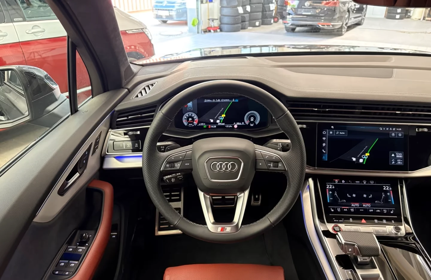 Audi SQ7 LASER* PANO* B&O* MEMORY* DISTR* HEAD-UP* 360CAM* , снимка 11 - Автомобили и джипове - 55022400