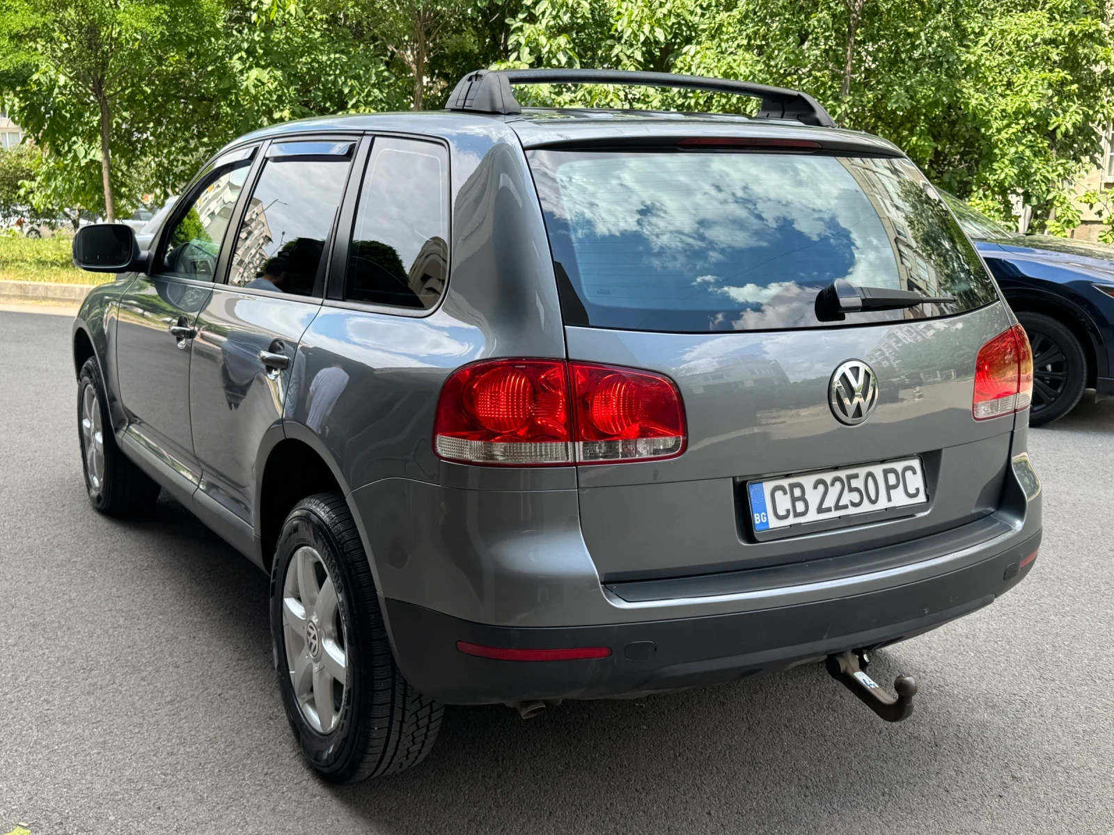 VW Touareg, снимка 4 - Автомобили и джипове - 55236831