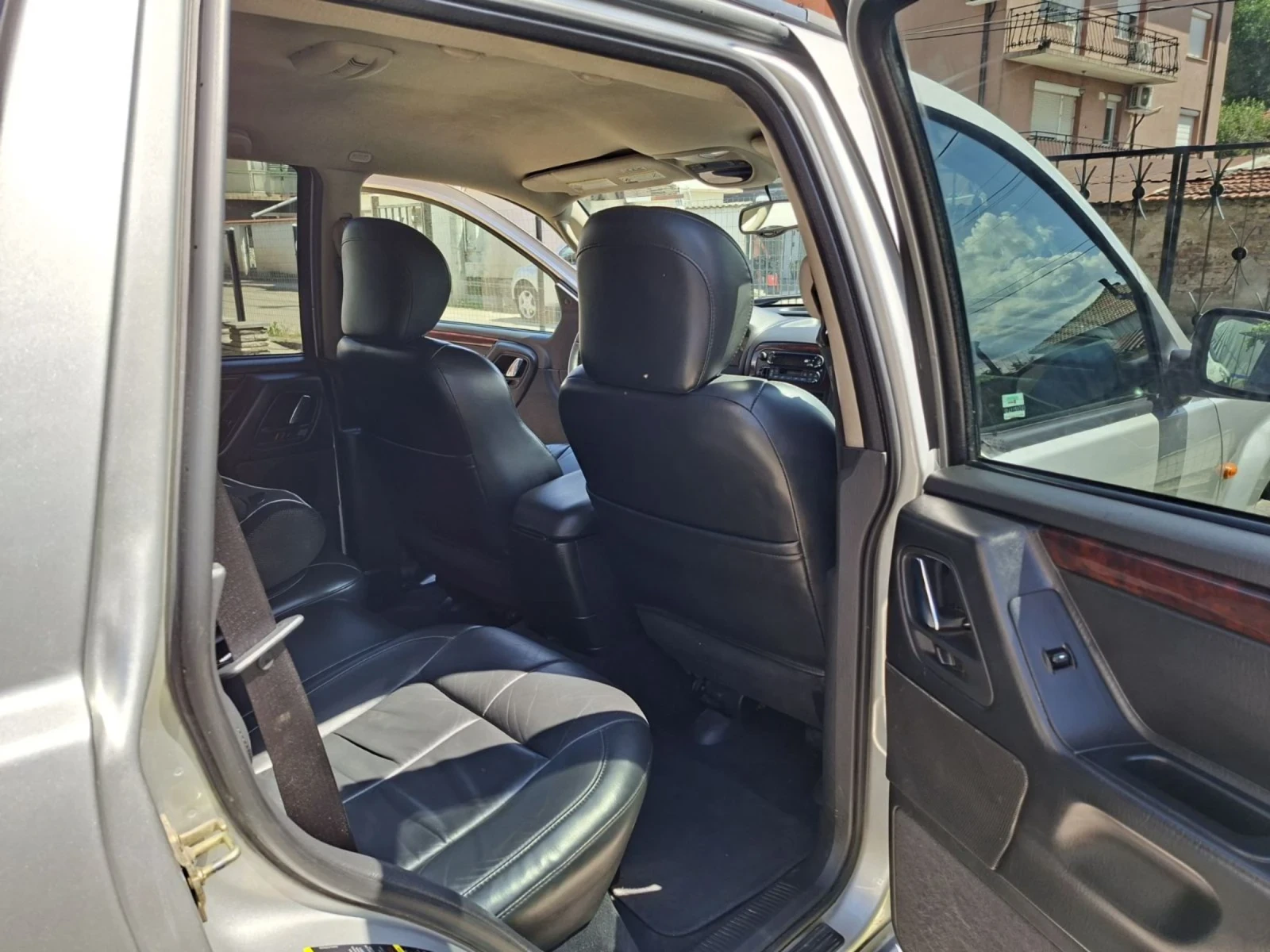 Jeep Grand cherokee 2.7 CRD  фейслифт, снимка 8 - Автомобили и джипове - 55422414