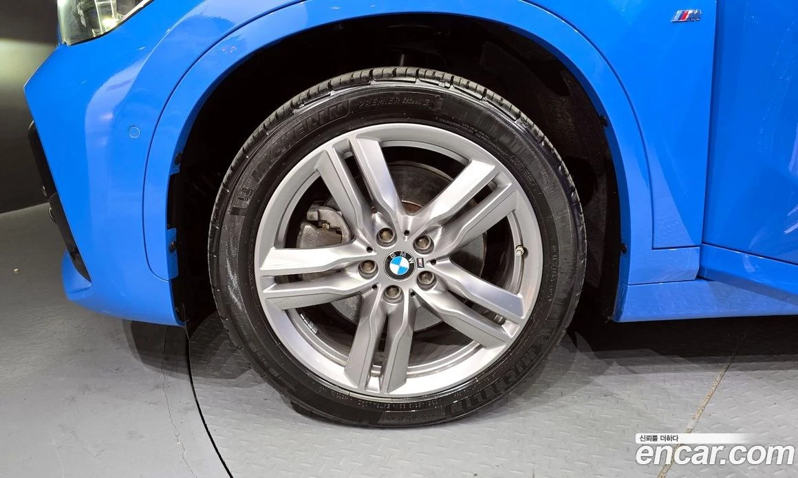 BMW X1 xDrive 20i M Sport, снимка 5 - Автомобили и джипове - 55668972