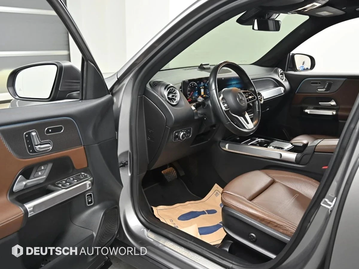 Mercedes-Benz GLB 220, снимка 11 - Автомобили и джипове - 56686694
