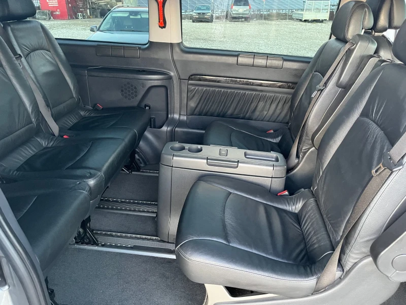 Mercedes-Benz Viano 111CDI FULL EXTRI ОРИГИНАЛЕН ВИД ЗА ЦЕНИТЕЛИ, снимка 12 - Бусове и автобуси - 48731990