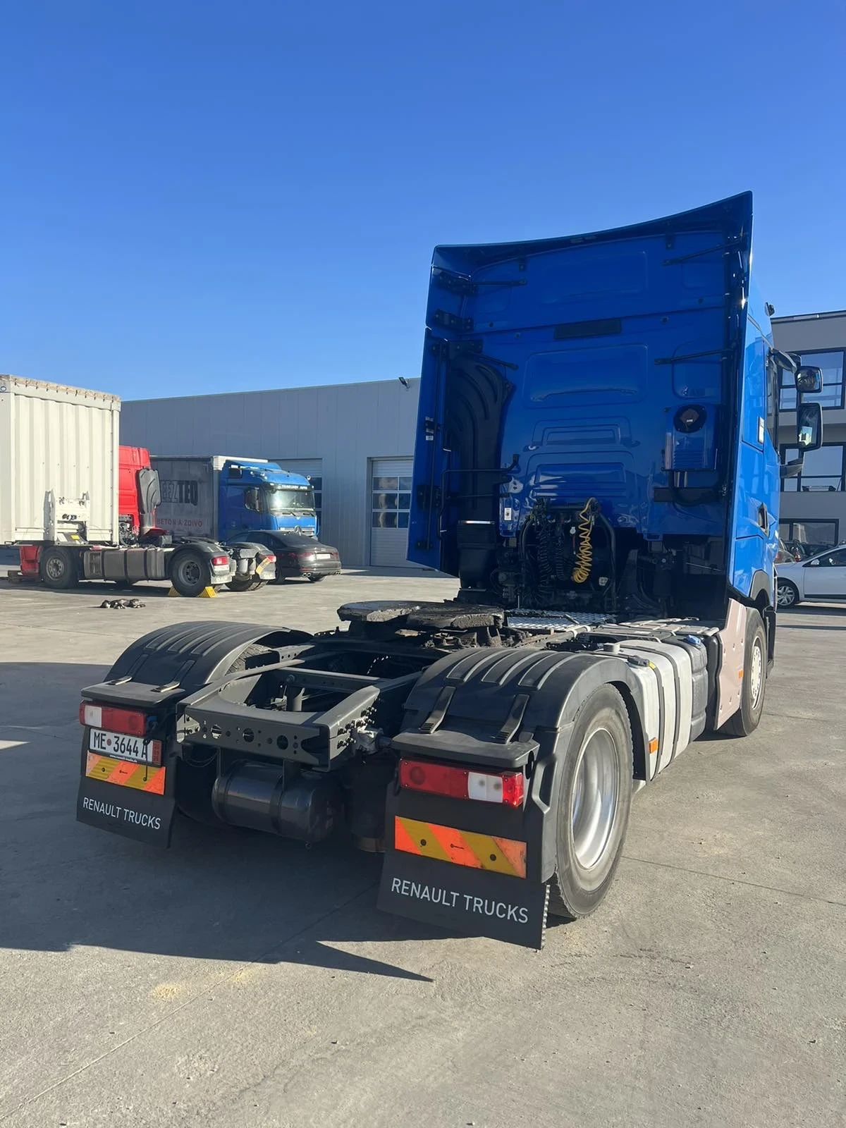 Renault T 520 - изображение 5