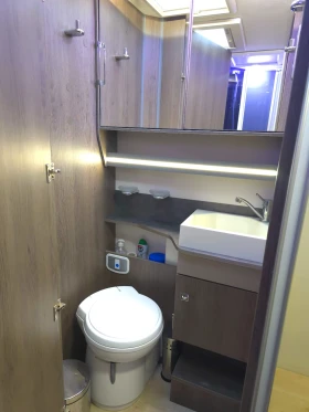 Кемпер Ford Challenger промоция до 12.12.2025, снимка 9