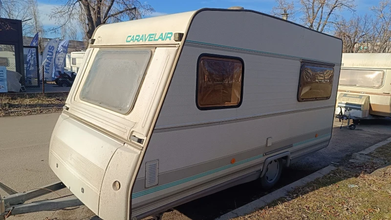 Каравана Caravelair Bamba 395 , снимка 12 - Каравани и кемпери - 49168215