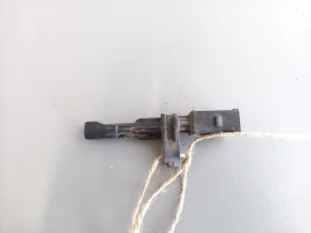 Абс датчик заден десен Фолксваген Голф 7 (ч)