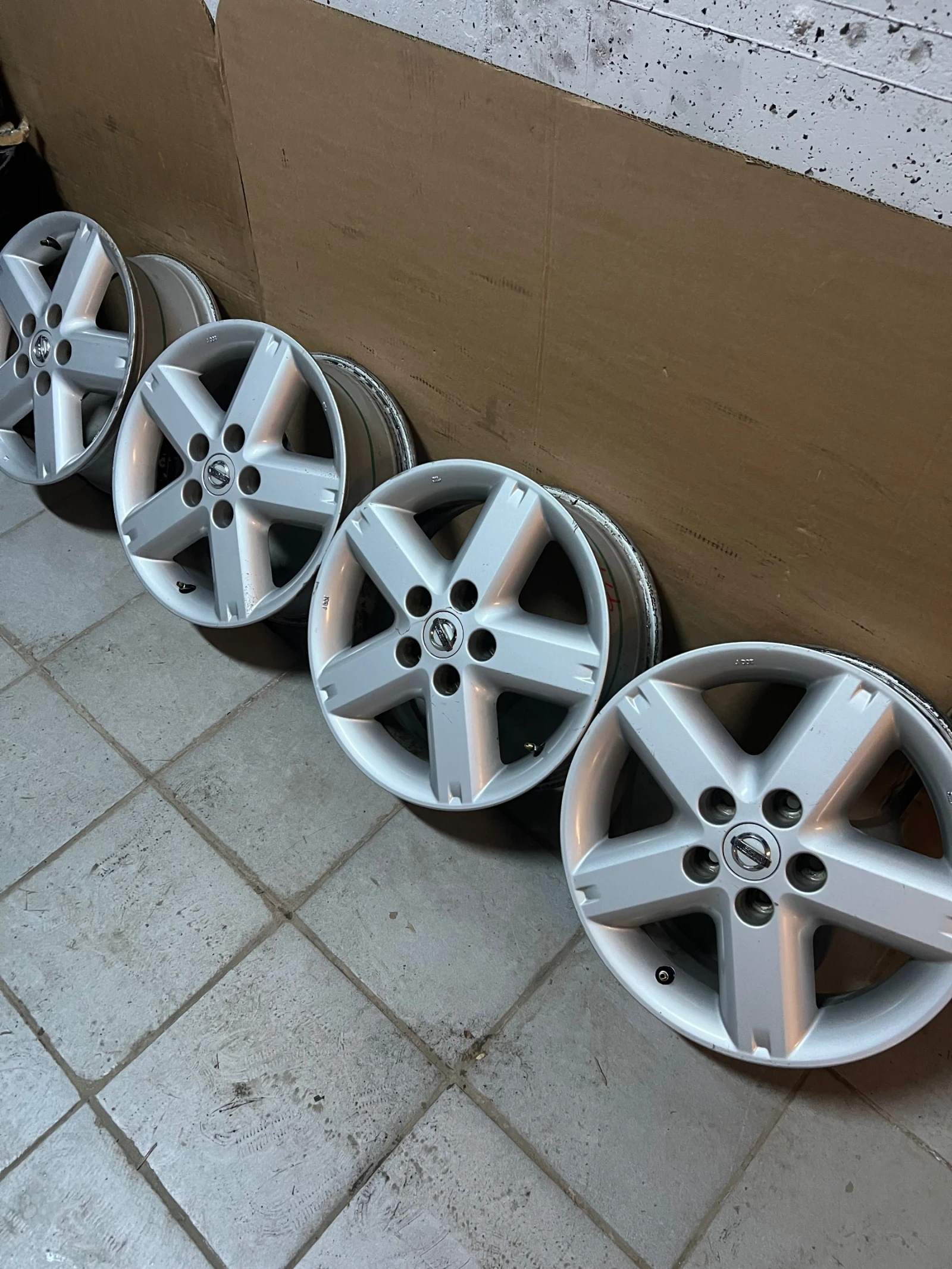 ������ | Mobile.bg � ����������� 6