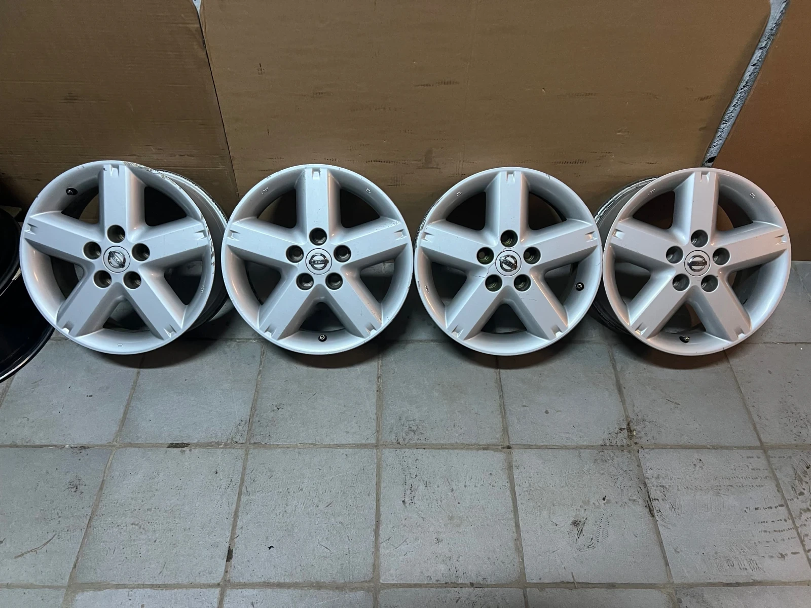 ������ | Mobile.bg � ����������� 4