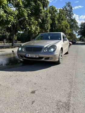 Mercedes-Benz E 220, снимка 4