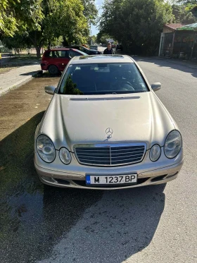 Mercedes-Benz E 220, снимка 7