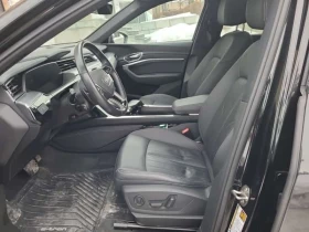 Audi E-Tron PROGRESSIV  CARFAX - 27000 € / 52807.41 лв. - 27105393 2