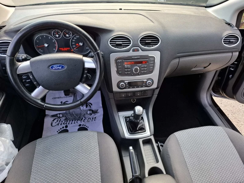 Ford Focus 1.8i, снимка 9 - Автомобили и джипове - 47127777