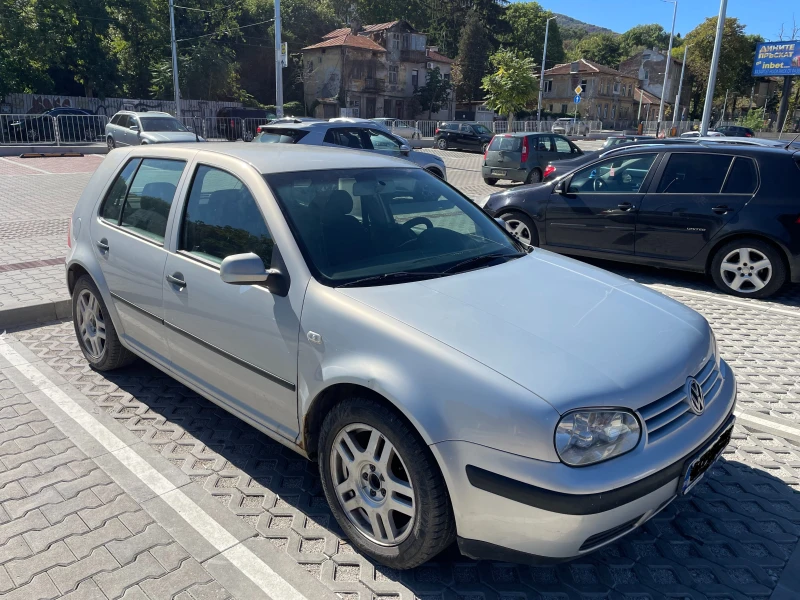 VW Golf 1.6 , снимка 2 - Автомобили и джипове - 47420746