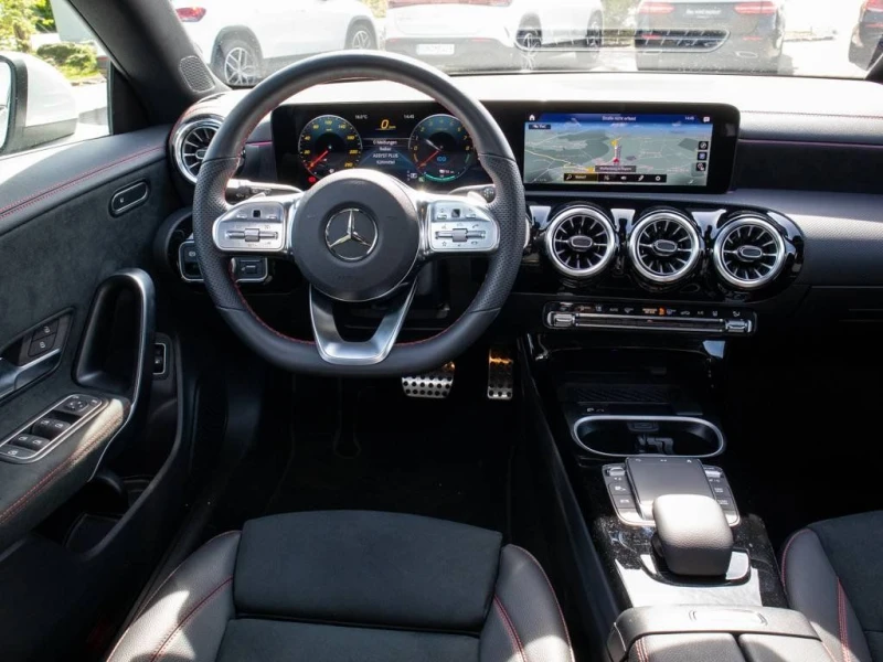 Mercedes-Benz CLA 250 AMG-Line/SPORT/AMBIENT/PANO/CAM/WIFI/CARPLAY/238b, снимка 11 - Автомобили и джипове - 47536712