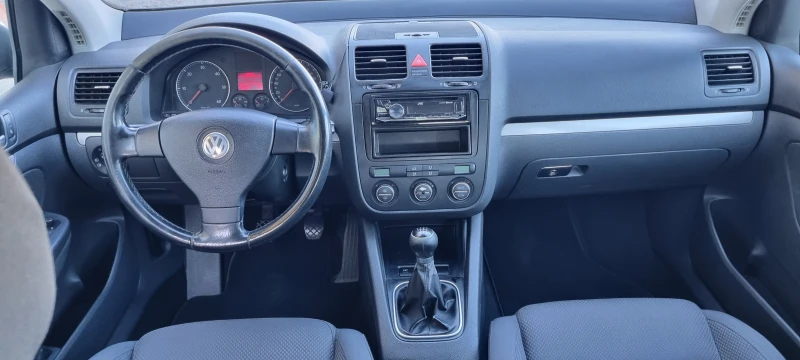 VW Golf 1, 9 TDI 101 k.s. ITALY TOP, снимка 14 - Автомобили и джипове - 47645677