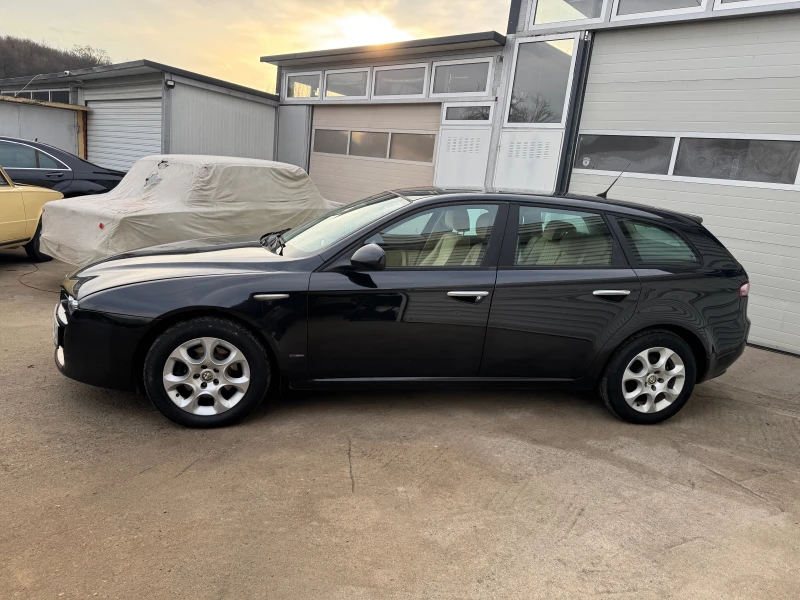 Alfa Romeo 159 sportwagon 1, 9 JTD 150, снимка 4 - Автомобили и джипове - 48897291